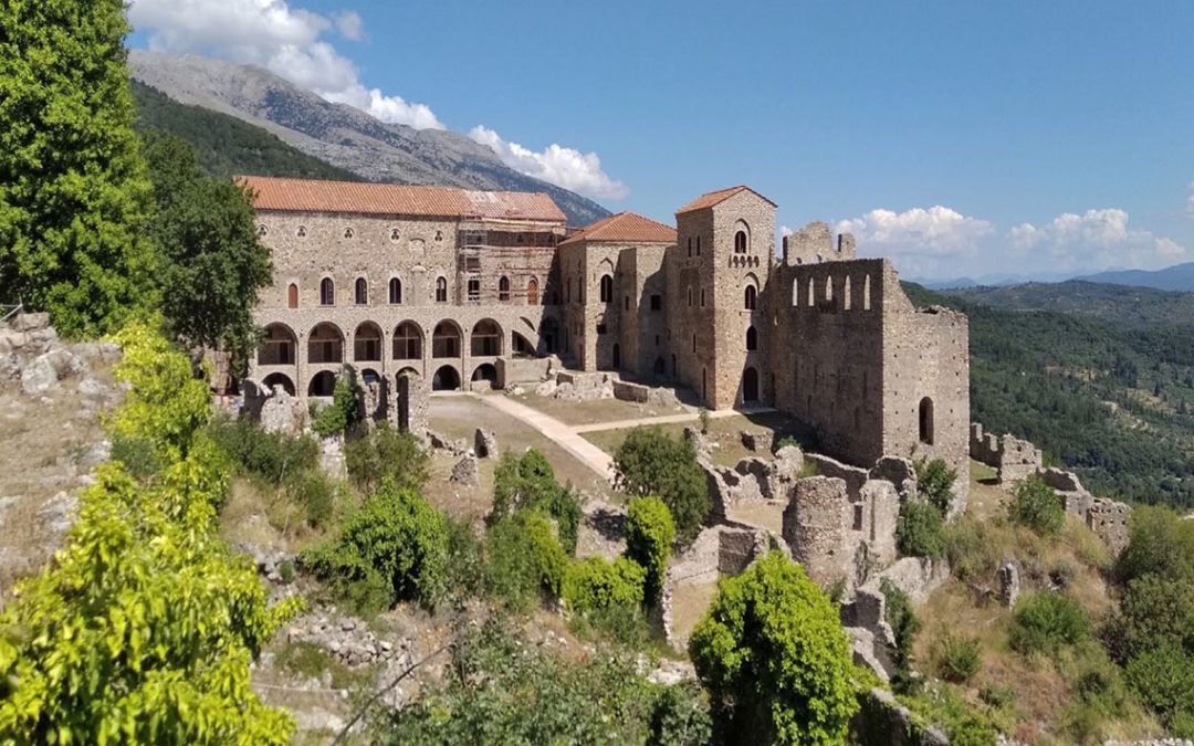 Ανάδειξη και προσβασιμότητα στην Καστροπολιτεία του Μυστρά από το ΥΠΠΟΑ