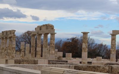 Εγκαίνια του αναστηλωμένου και αποκατεστημένου ανακτόρου του Φιλίππου Β΄ της Μακεδονίας, στις Αιγές