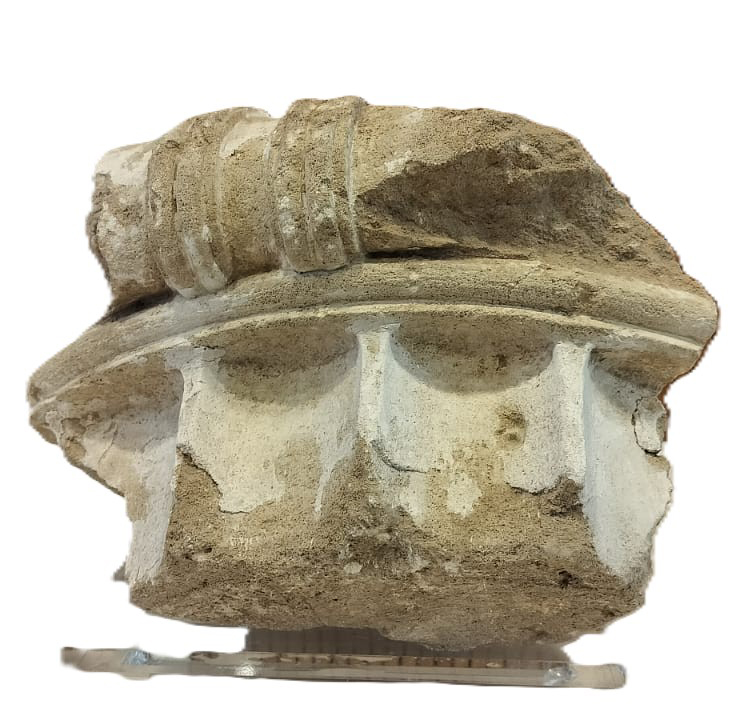 Επαναπατρισθέν θραύσμα κιονοκράνο